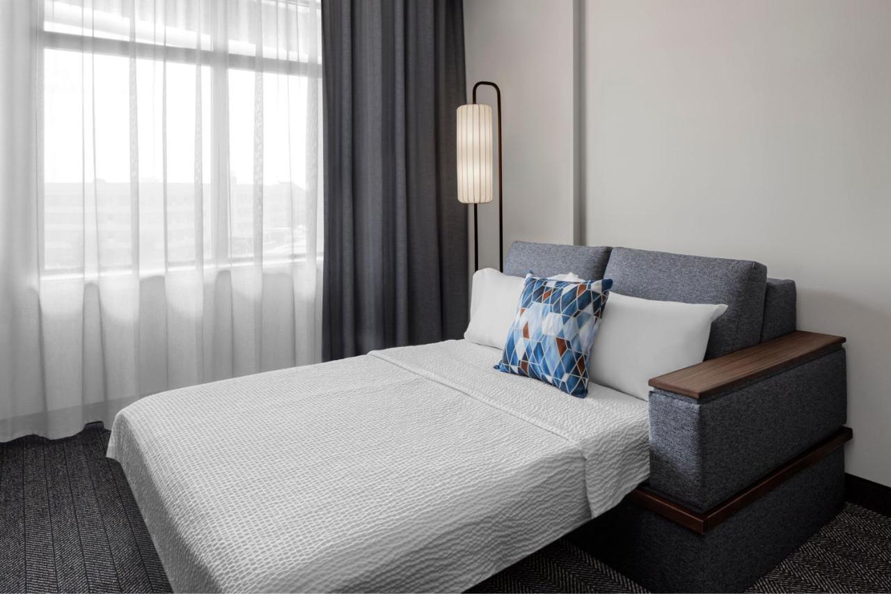 Courtyard By Marriott San Angelo Hotel Buitenkant foto