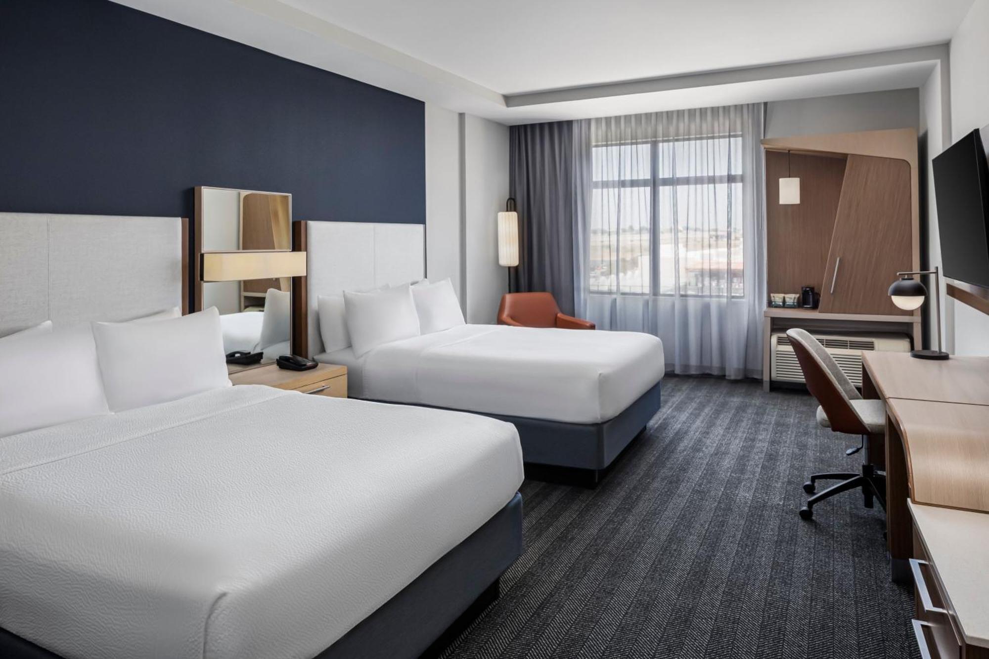 Courtyard By Marriott San Angelo Hotel Buitenkant foto